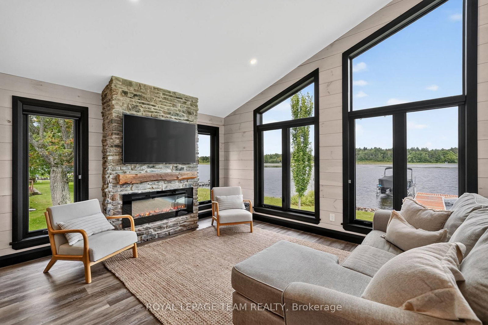 2815 Golf Course Lane • North Grenville, ON photo 18