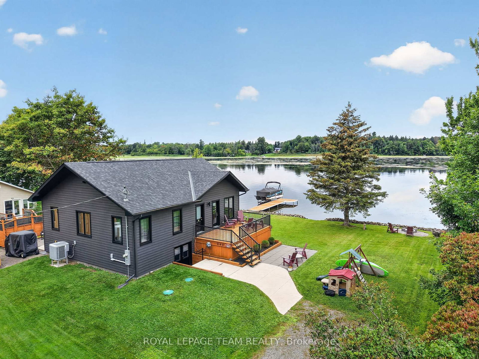 2815 Golf Course Lane • North Grenville, ON photo 6