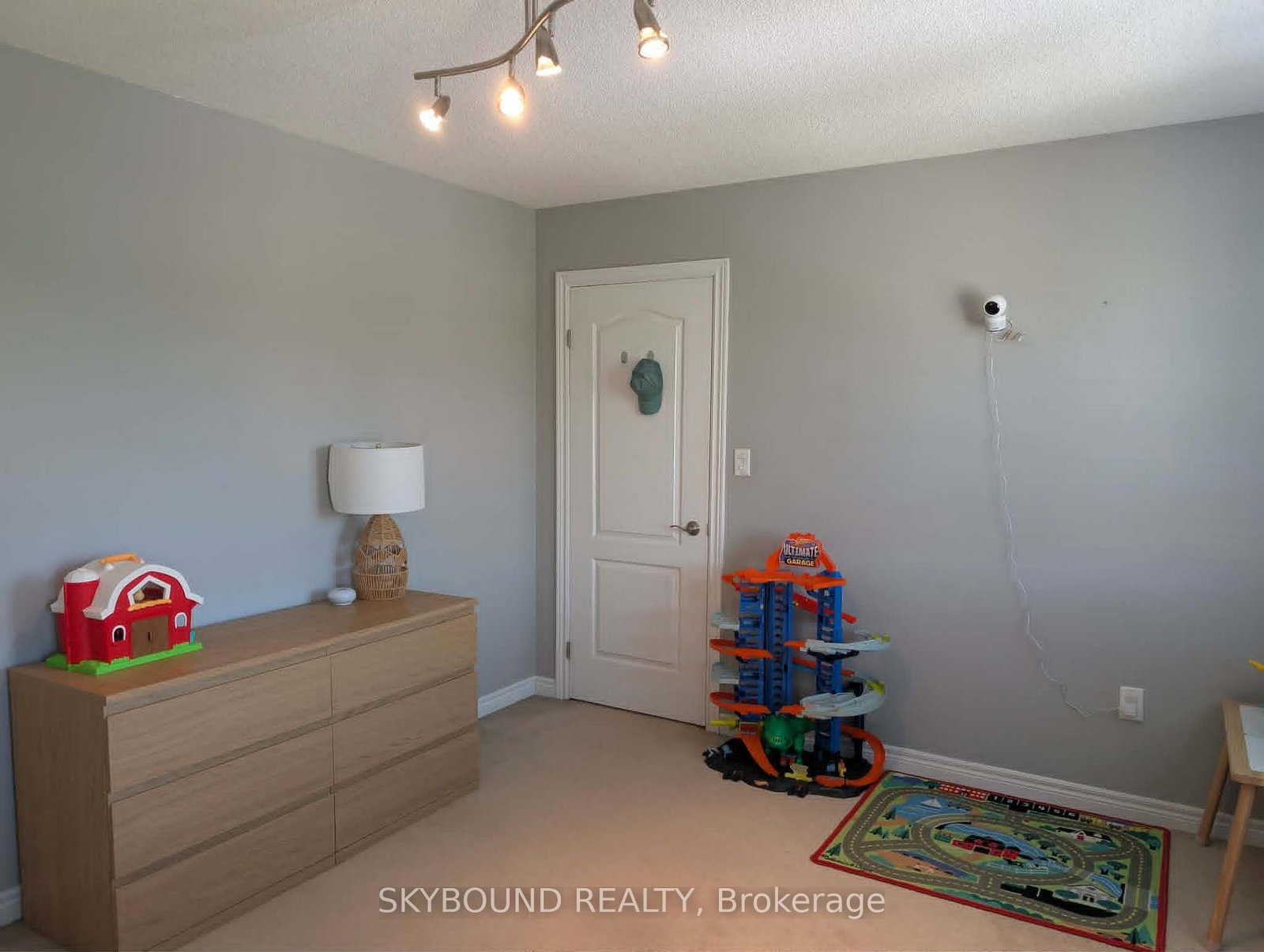 365 Valridge Drive • Hamilton, ON photo 26
