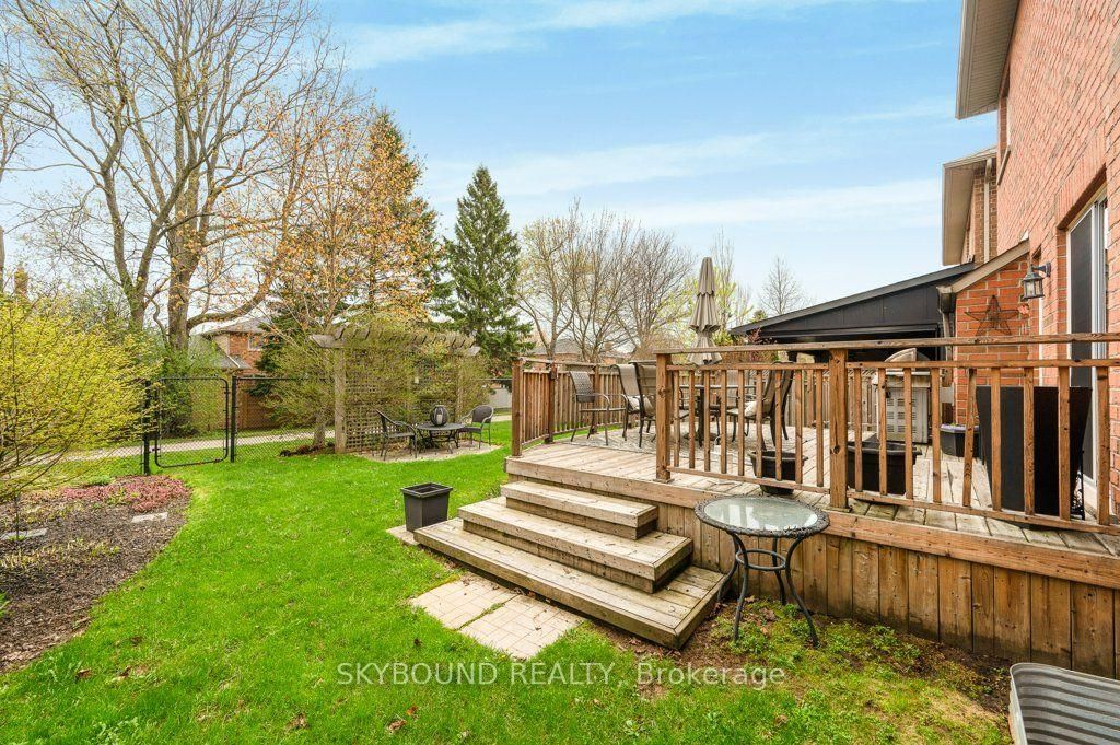 365 Valridge Drive • Hamilton, ON photo 47