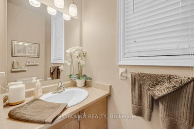365 Valridge Drive • Hamilton, ON photo 6