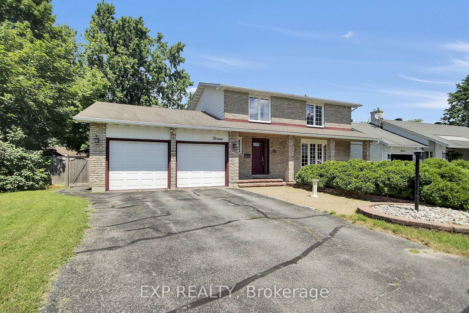13 Shanel Place • Barrhaven, ON photo 1