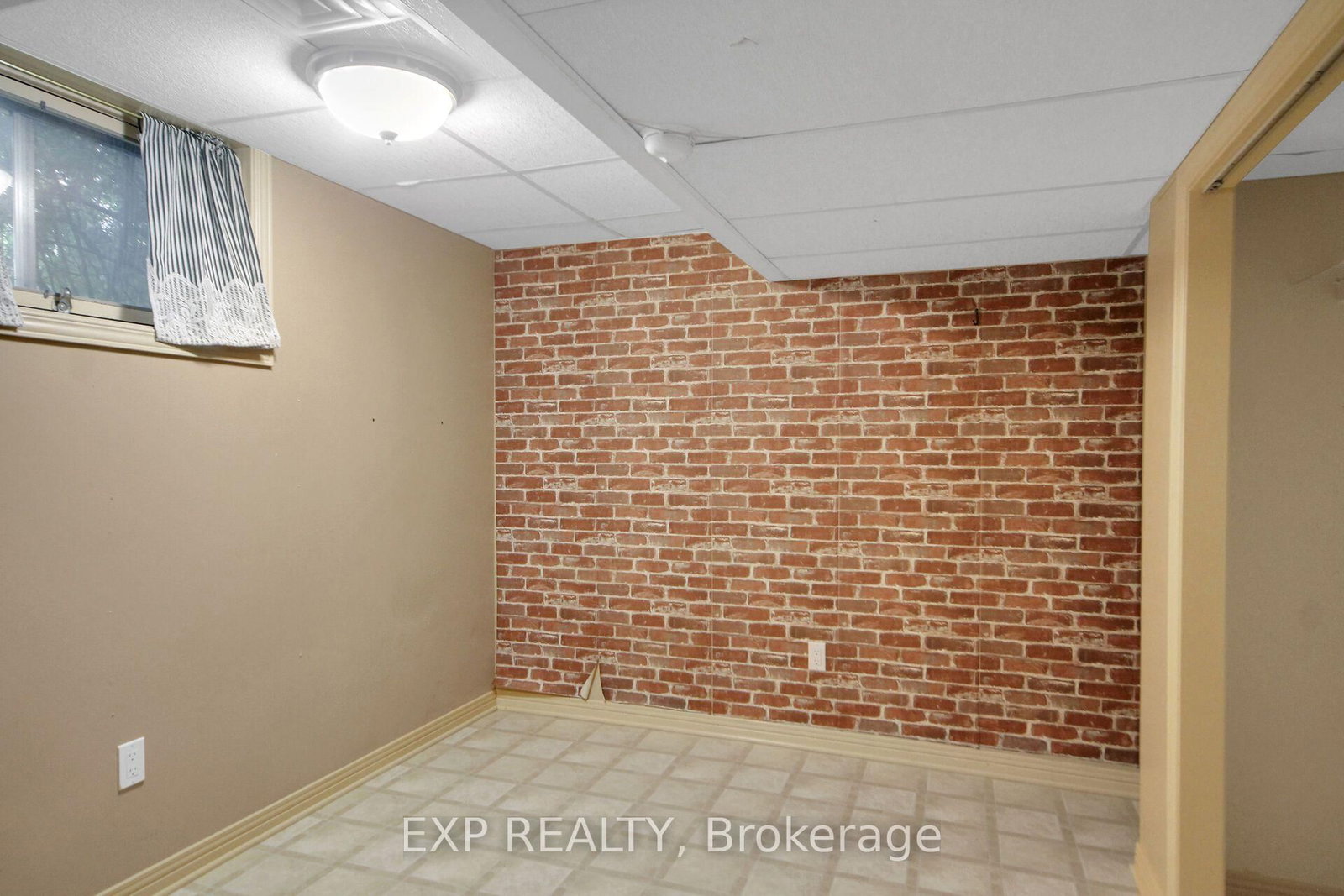 13 Shanel Place • Barrhaven, ON photo 38
