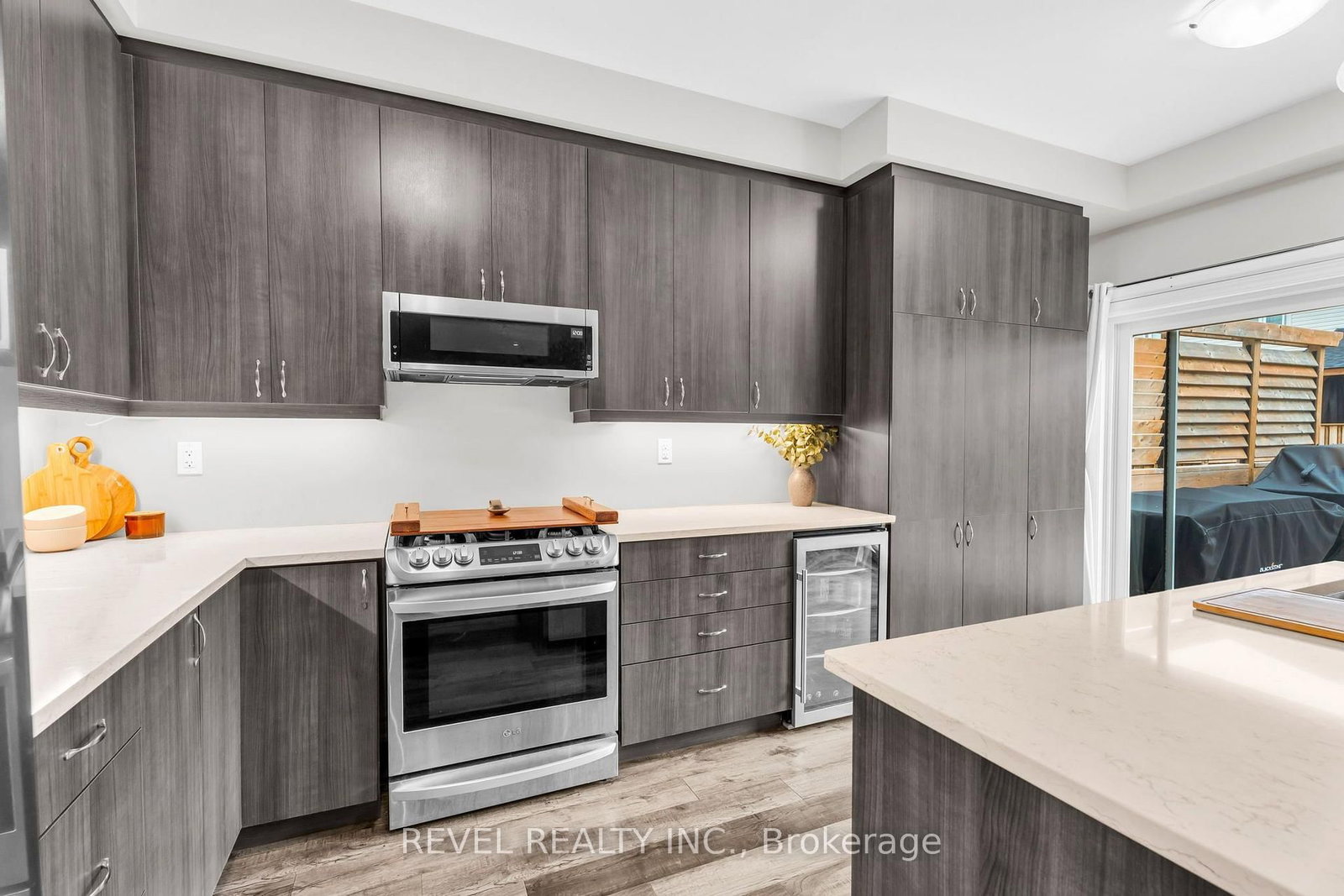 677 Mcmullen Street • Shelburne, ON photo 13