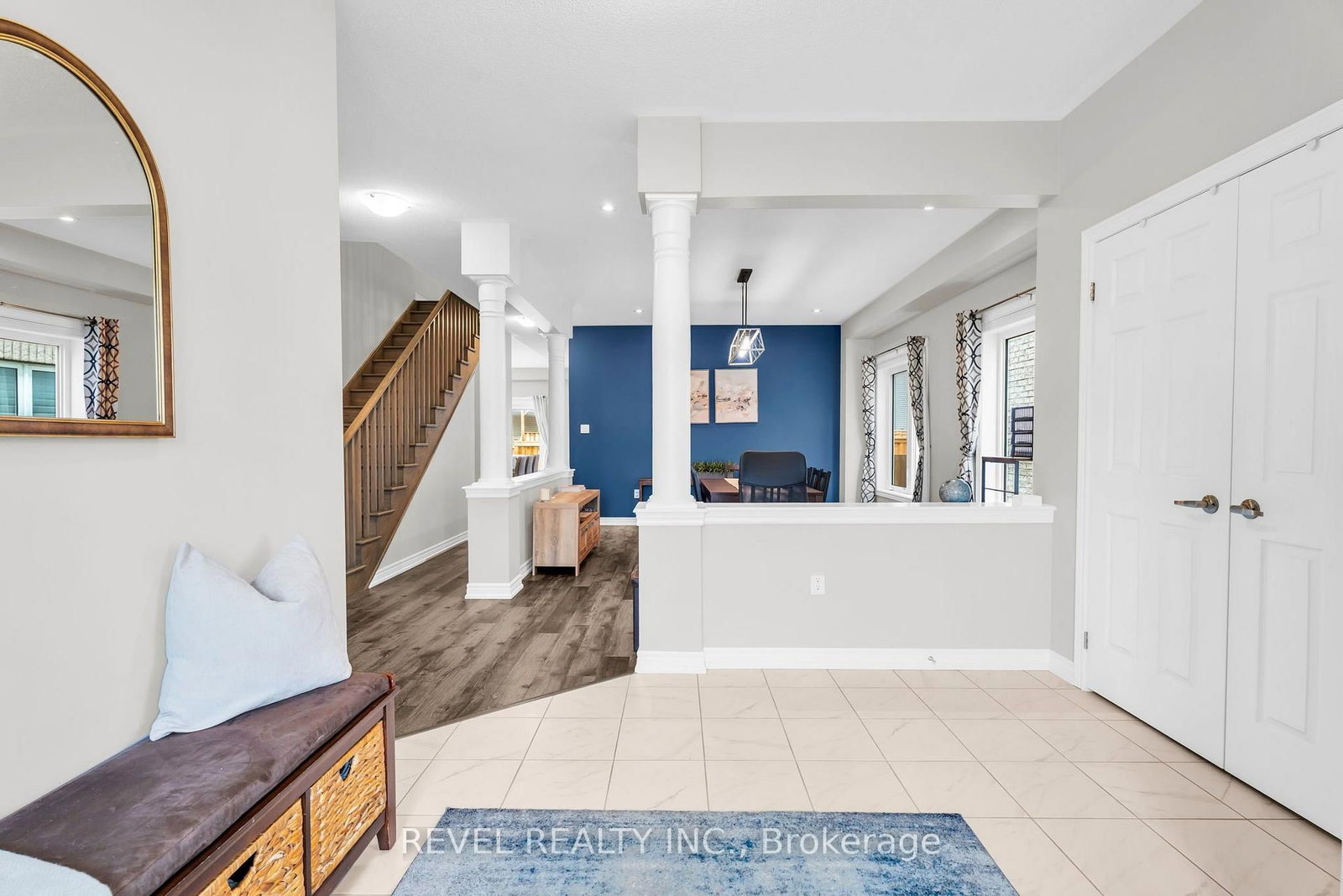 677 Mcmullen Street • Shelburne, ON photo 4