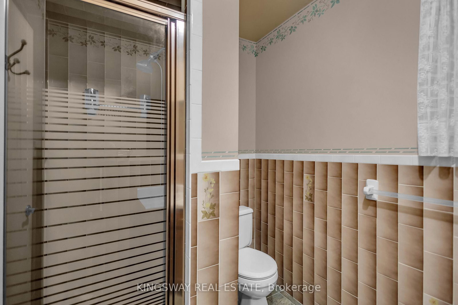 56 Ben Tirran Crescent • Hamilton, ON photo 18