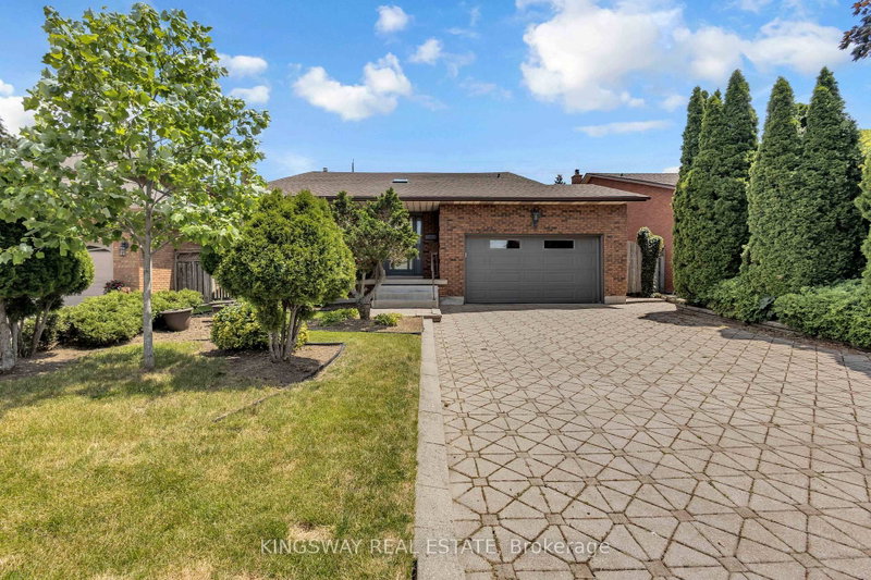 56 Ben Tirran Crescent