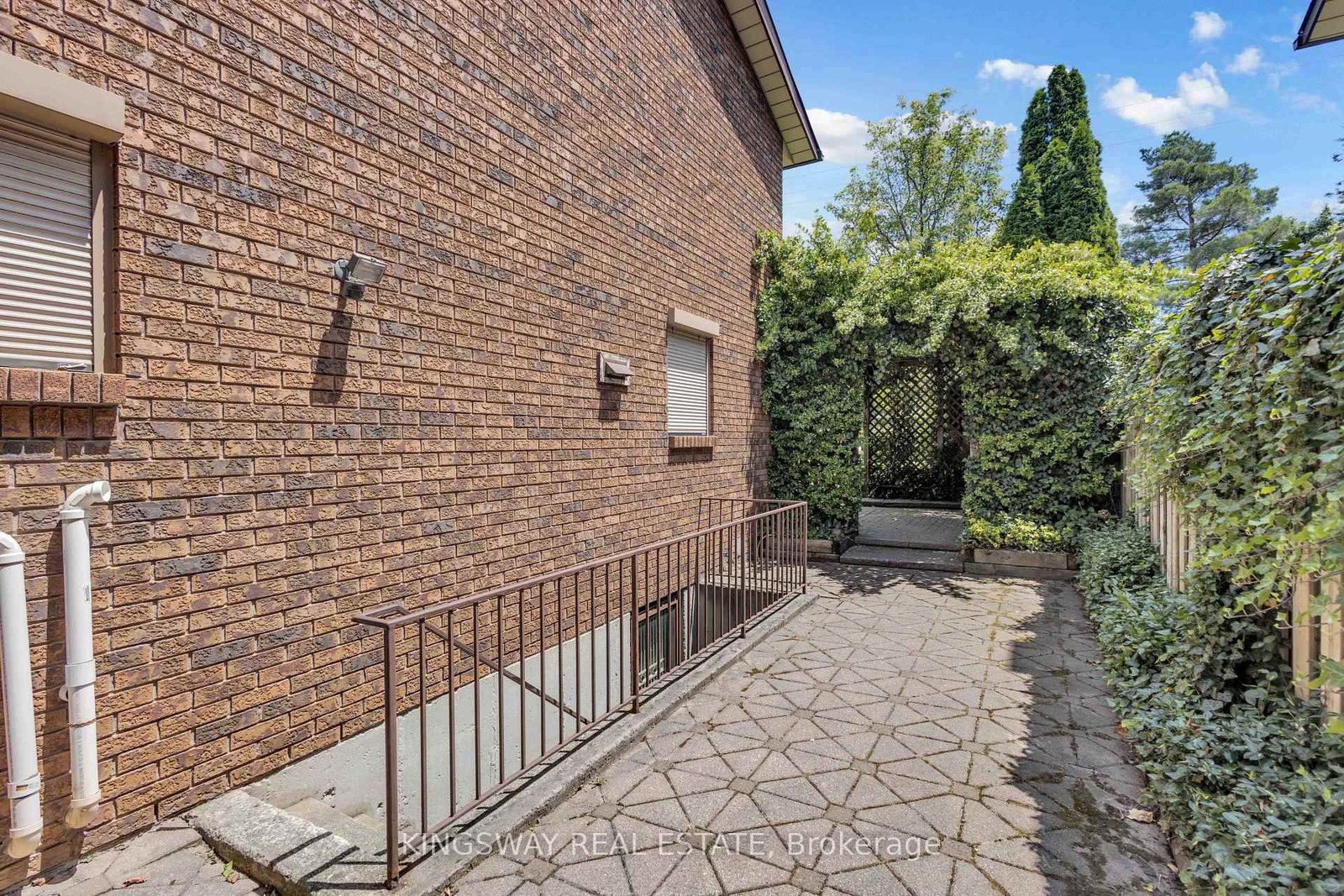 56 Ben Tirran Crescent • Hamilton, ON photo 39