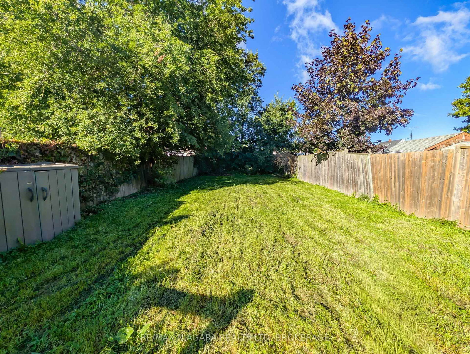 24 Churchill Street • St. Catharines, ON photo 36