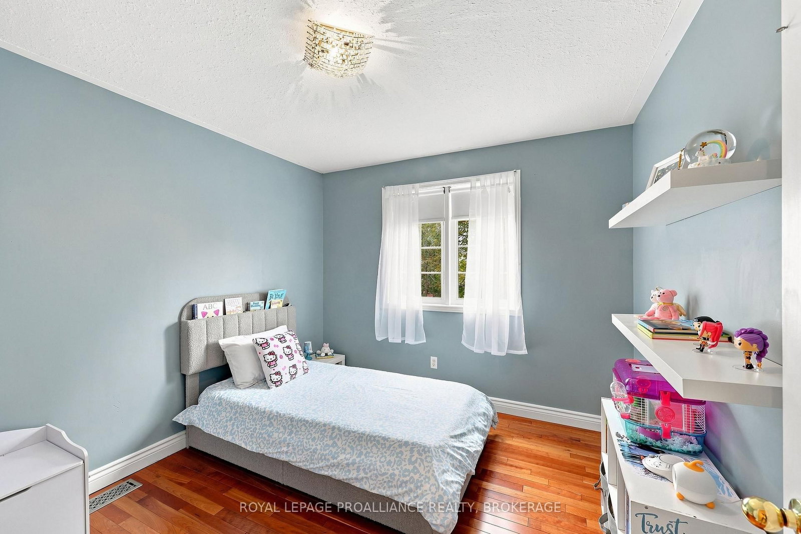 562 Quail Court • Kingston, ON photo 22