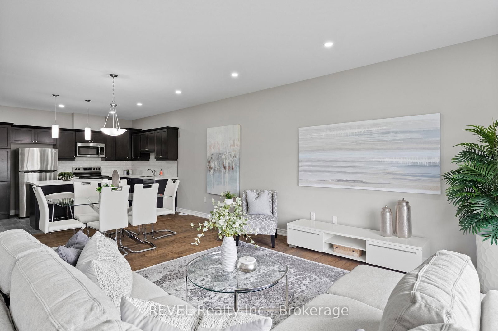 7138 Parsa St Niagara Falls Street • #7 • Niagara Falls, ON photo 15