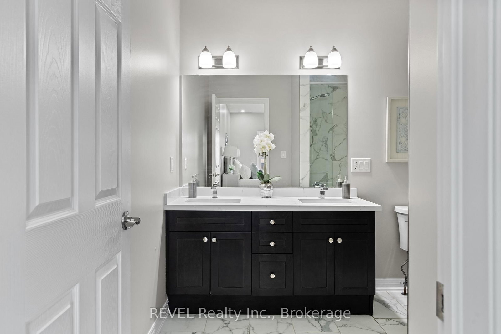 7138 Parsa St Niagara Falls Street • #7 • Niagara Falls, ON photo 21