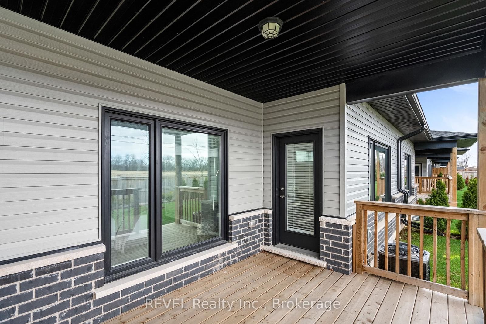 7138 Parsa St Niagara Falls Street • #7 • Niagara Falls, ON photo 27