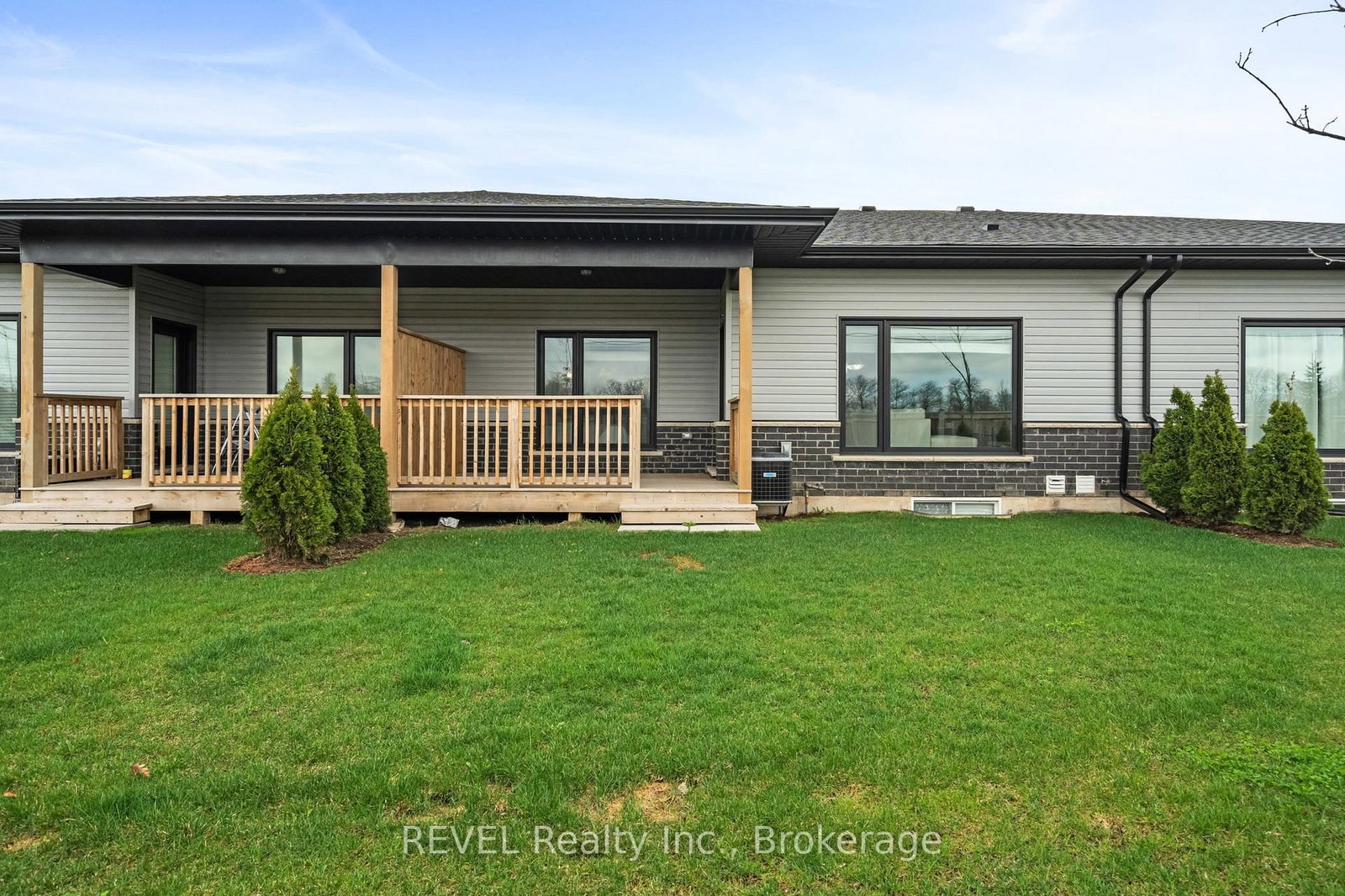 7138 Parsa St Niagara Falls Street • #7 • Niagara Falls, ON photo 29