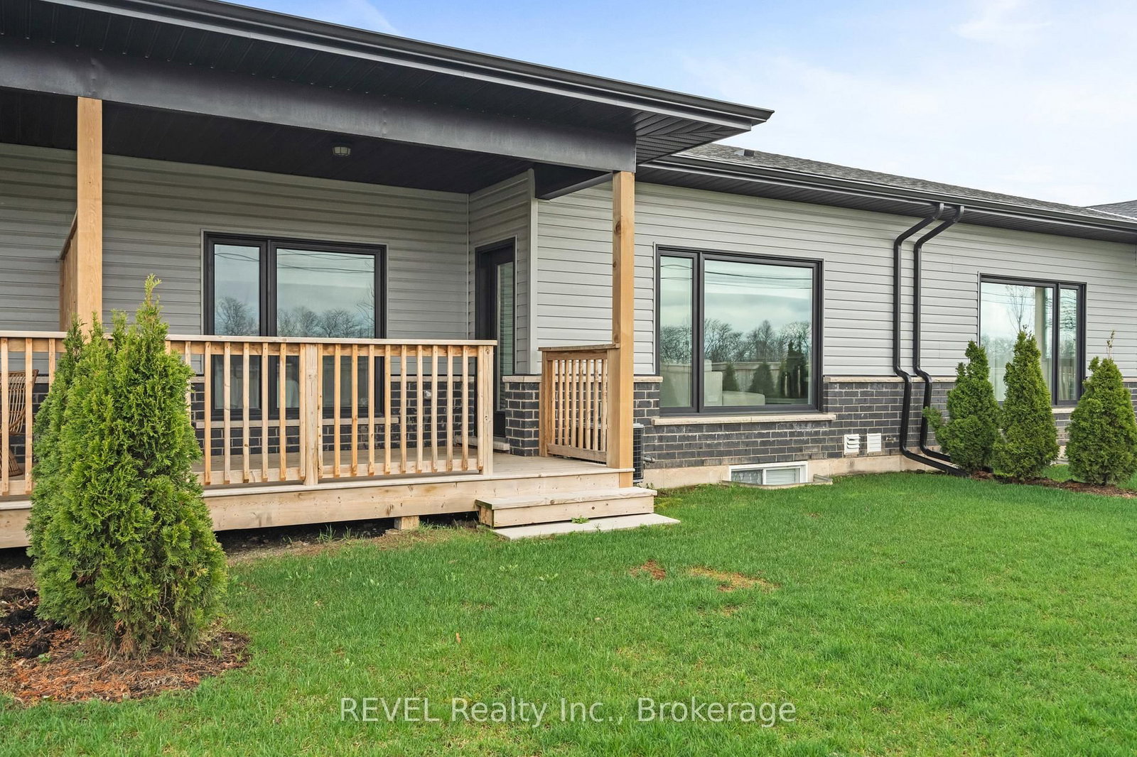 7138 Parsa St Niagara Falls Street • #7 • Niagara Falls, ON photo 31