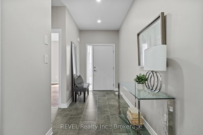 7138 Parsa St Niagara Falls Street • #7 • Niagara Falls, ON photo 4