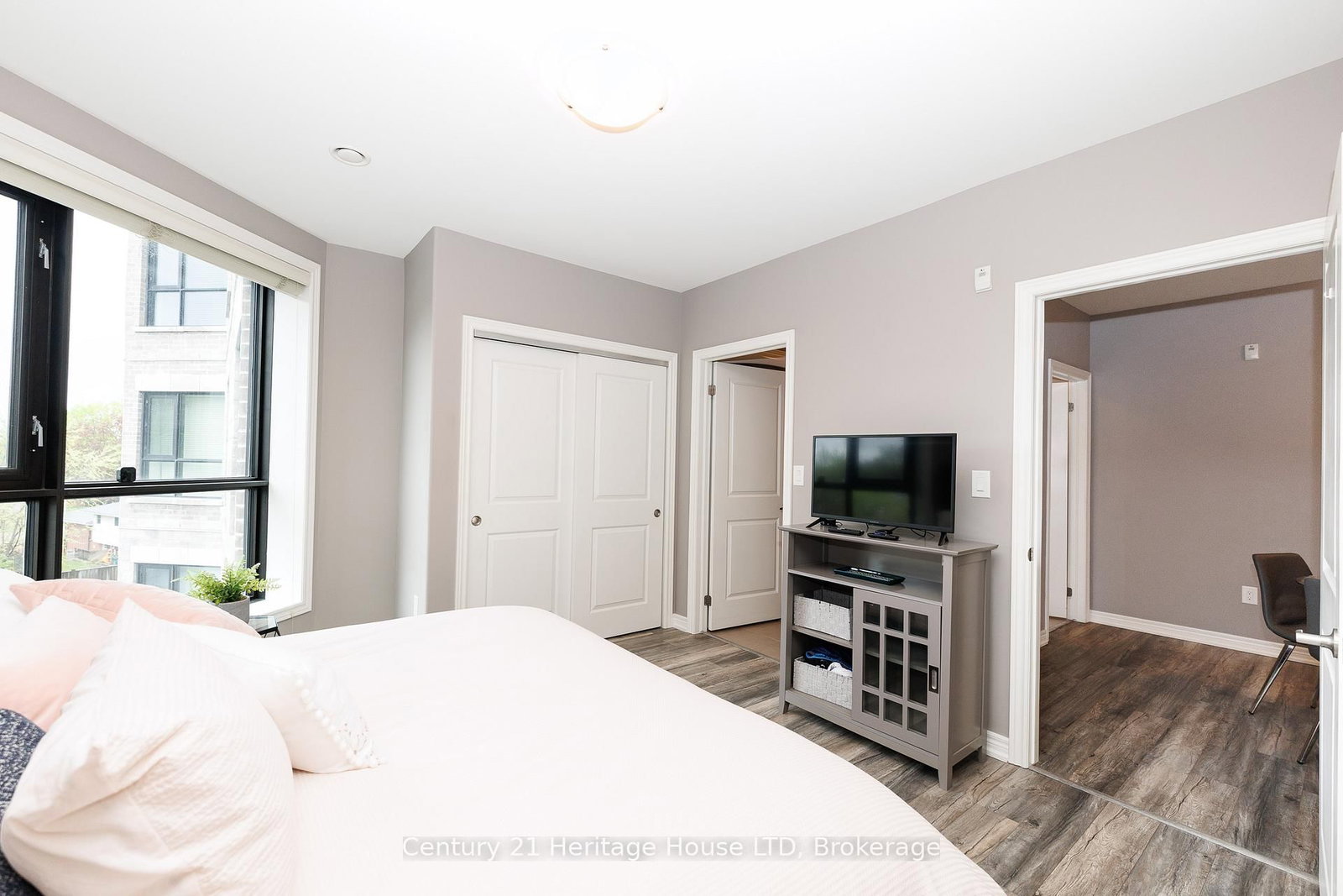 379 Scott Street • #307 • St. Catharines, ON photo 16
