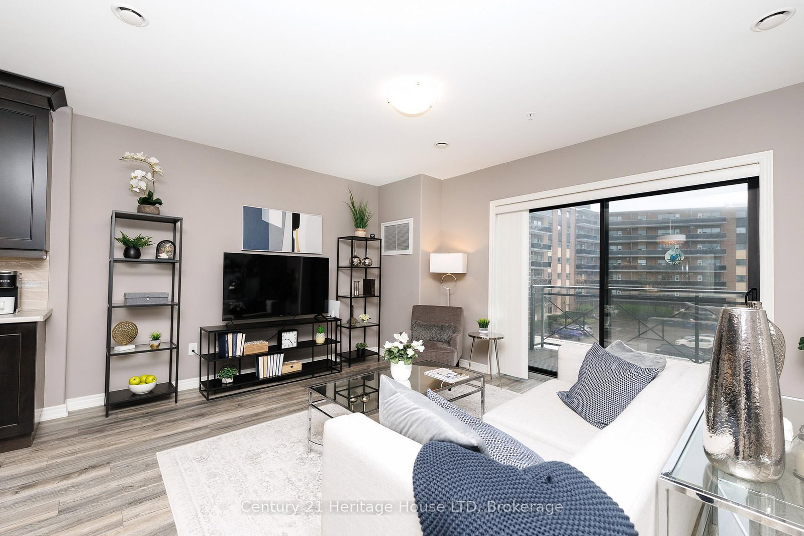 379 Scott Street • #307 • St. Catharines, ON photo 8