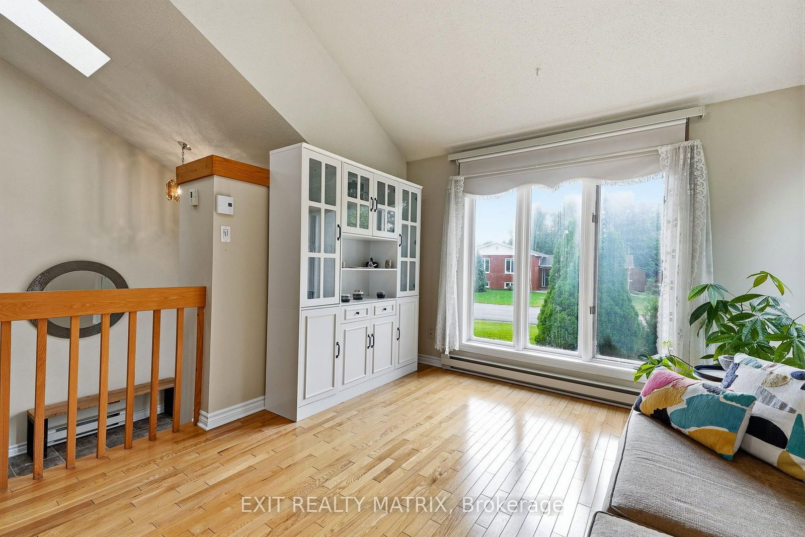44 Ste Therese Boulevard • Russell, ON photo 11