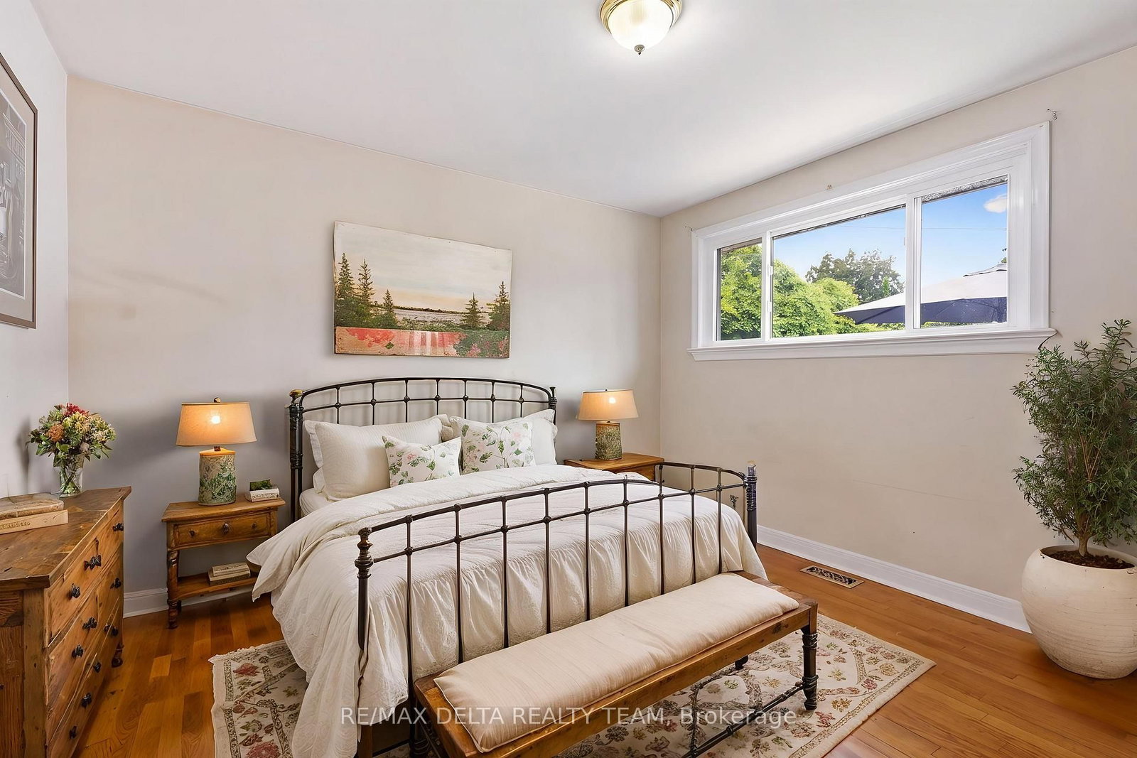 2162 Rushton Road • Ottawa, ON photo 13