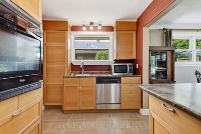 2162 Rushton Road • Ottawa, ON photo 5