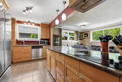 2162 Rushton Road • Ottawa, ON photo 6