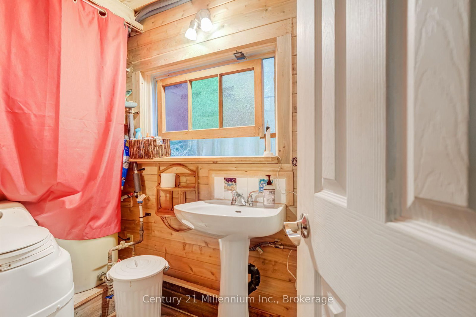 38 West Shore Road • Northern Bruce Peninsula, ON photo 28