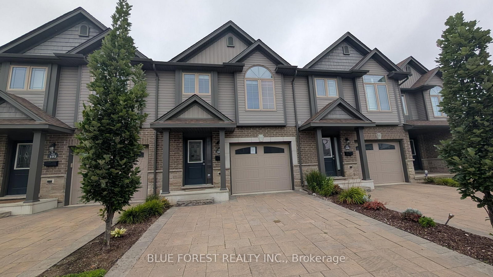 104 - 3400 Castle Rock Place, London South