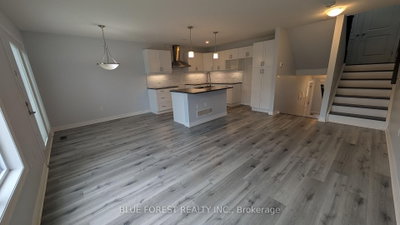 3400 Castle Rock Place • #104 • London South, ON photo 5