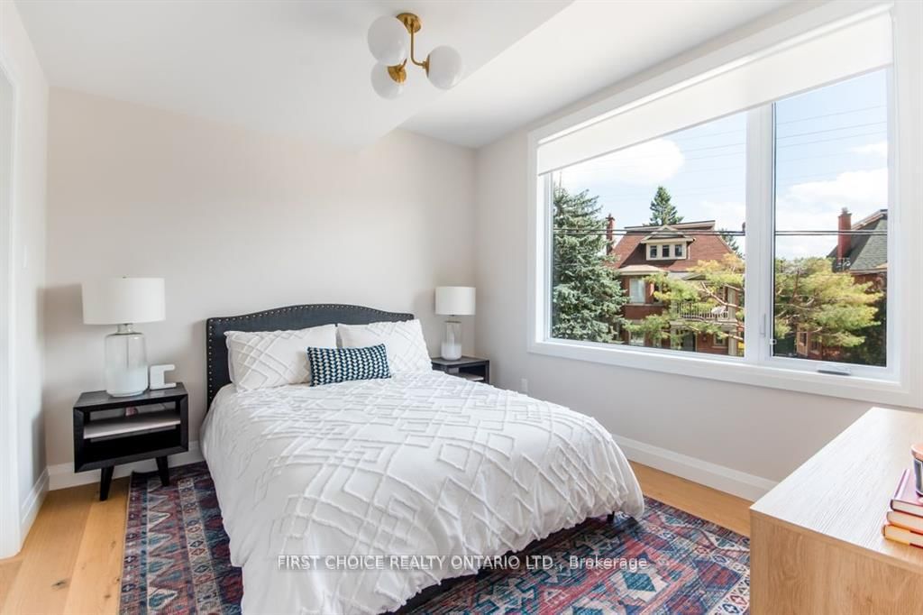 296 Riverdale Avenue • Ottawa, ON photo 13