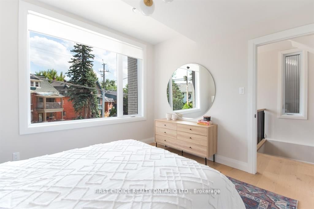 296 Riverdale Avenue • Ottawa, ON photo 14