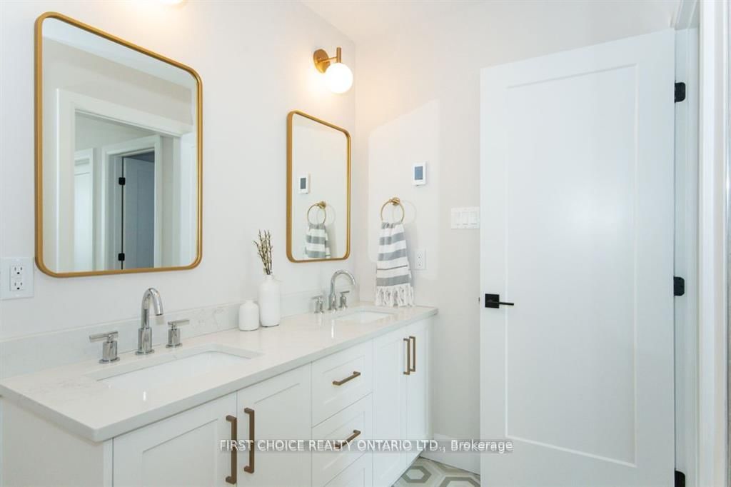 296 Riverdale Avenue • Ottawa, ON photo 17