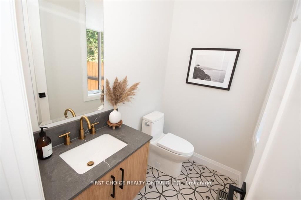 296 Riverdale Avenue • Ottawa, ON photo 19