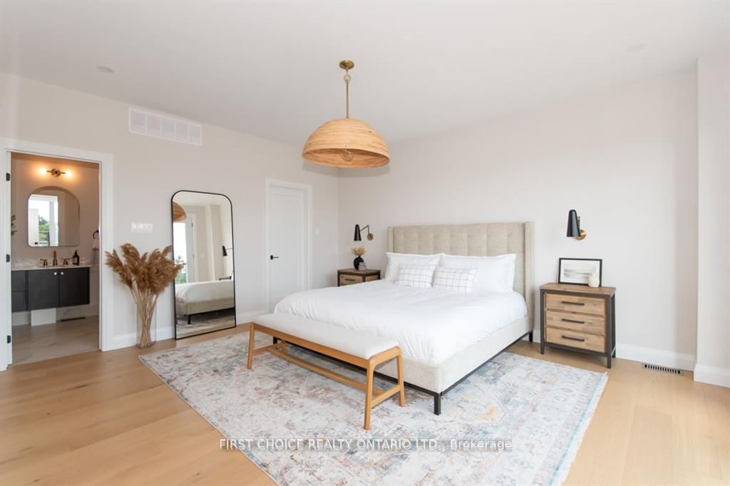 296 Riverdale Avenue • Ottawa, ON photo 20