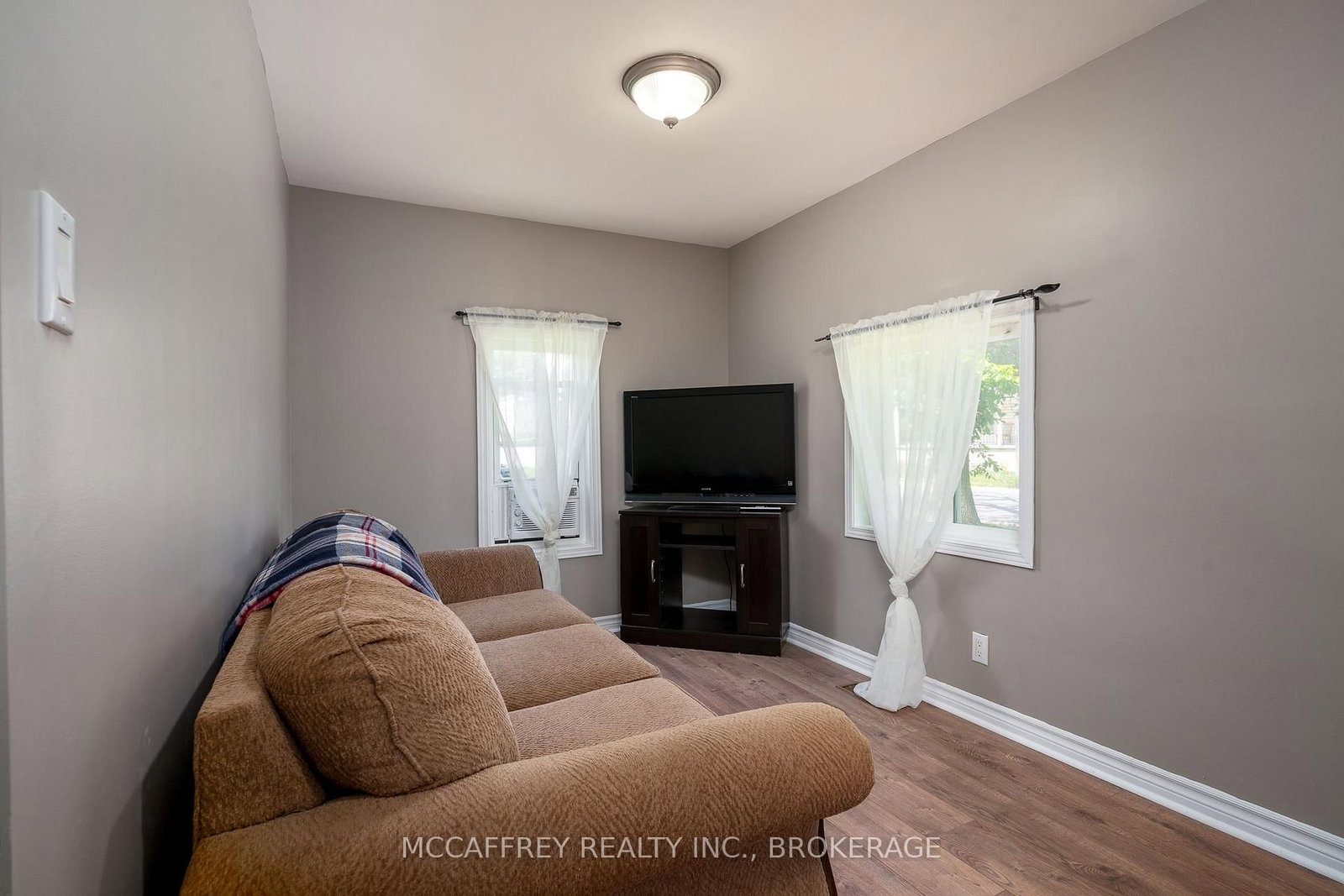 2956 County Road 14 • Kaladar, ON photo 11