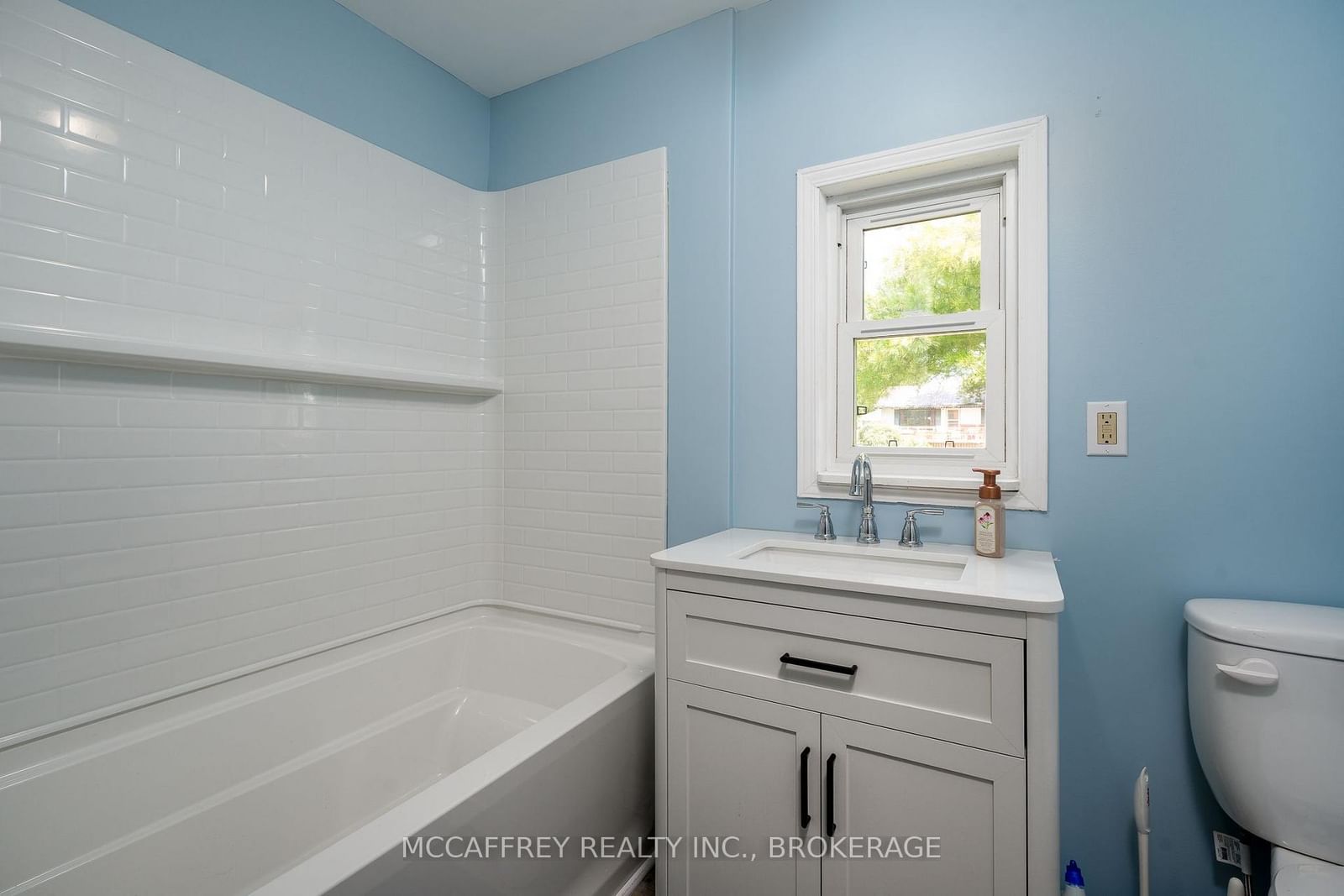 2956 County Road 14 • Kaladar, ON photo 13