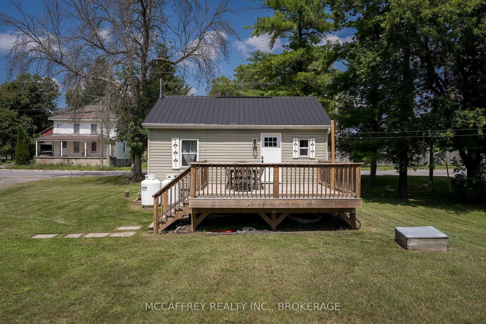 2956 County Road 14 • Kaladar, ON photo 15