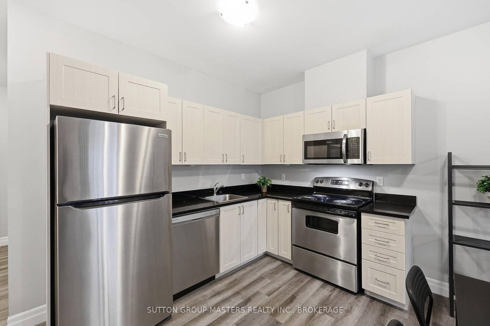 501 Frontenac Street • #413 • Kingston, ON photo 8