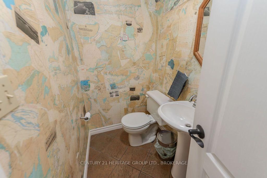 1127 Perry Lane • Sydenham, ON photo 16