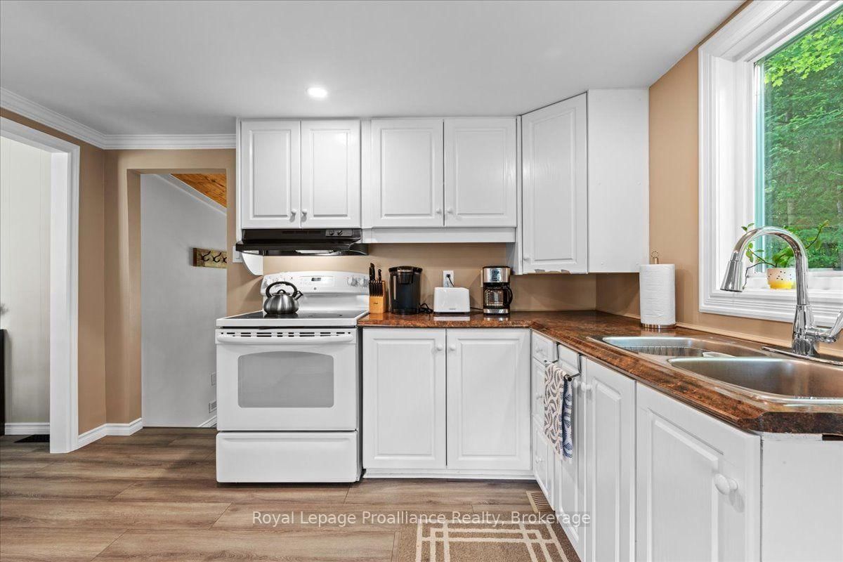 17 Halcomb Lane • Coe Hill, ON photo 18