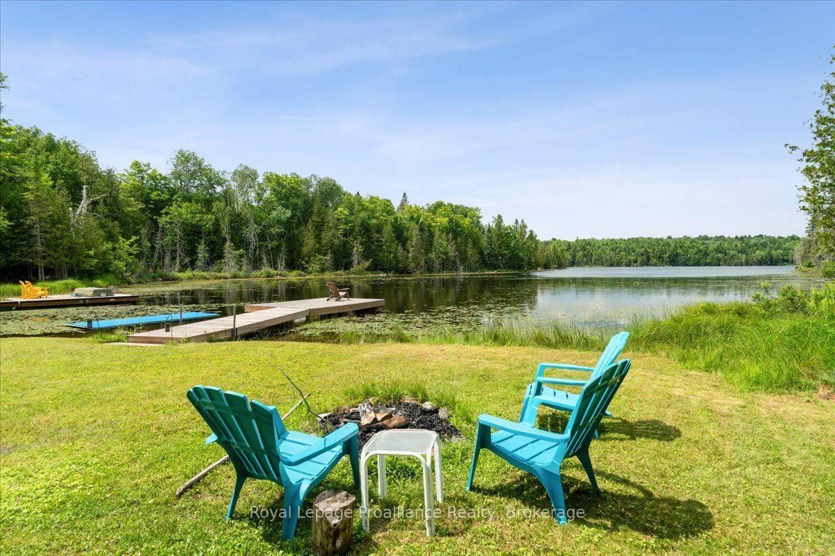 17 Halcomb Lane • Coe Hill, ON photo 7