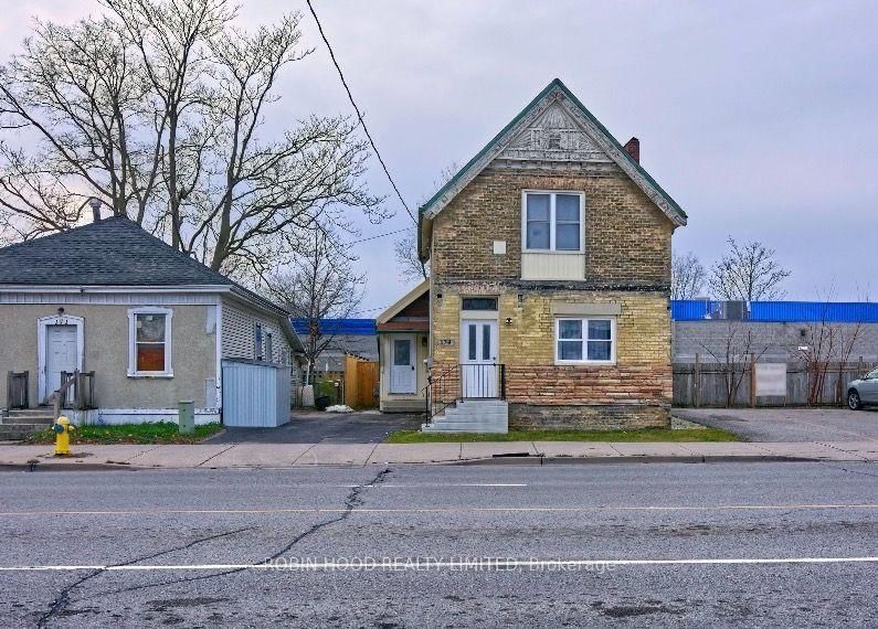 N/A - 173 Adelaide Street N