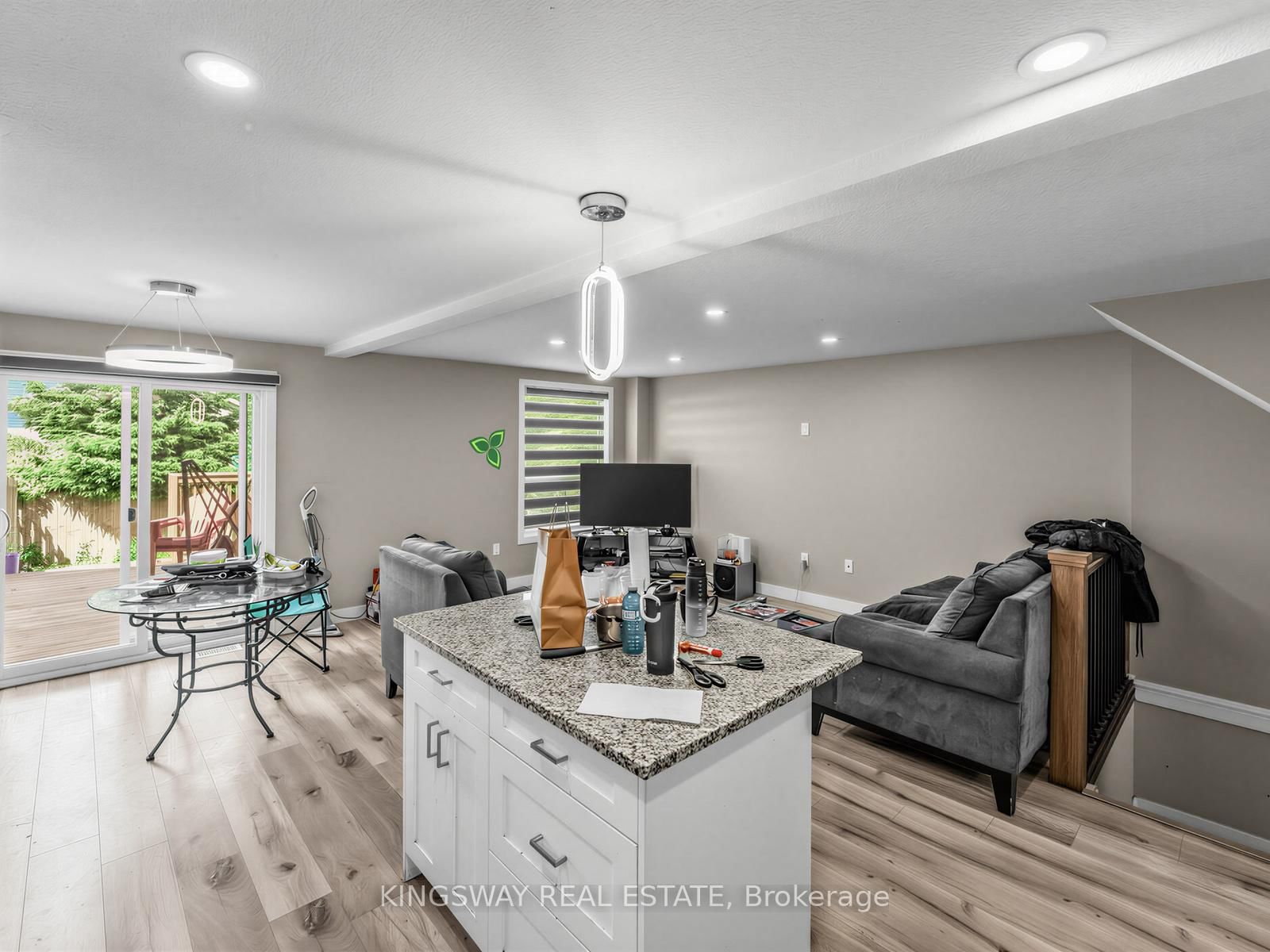 1 Highbrook Street N • Kitchener, ON photo 7