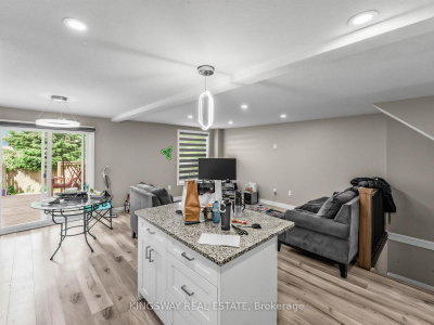 1 Highbrook Street N • Kitchener, ON photo 7