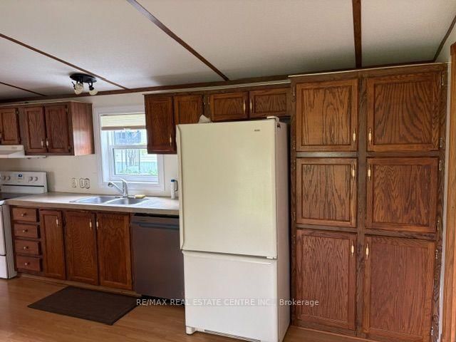 40 Maple Grove Village Road • Southgate, ON photo 14