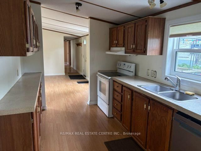 40 Maple Grove Village Road • Southgate, ON photo 15