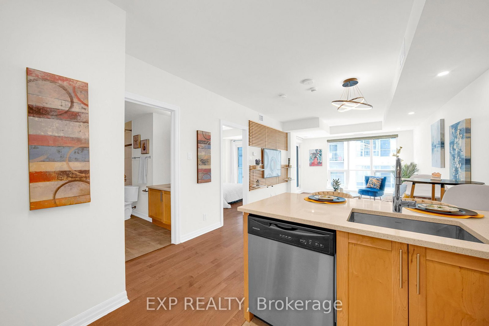242 Rideau Street • #1906 • Ottawa, ON photo 11