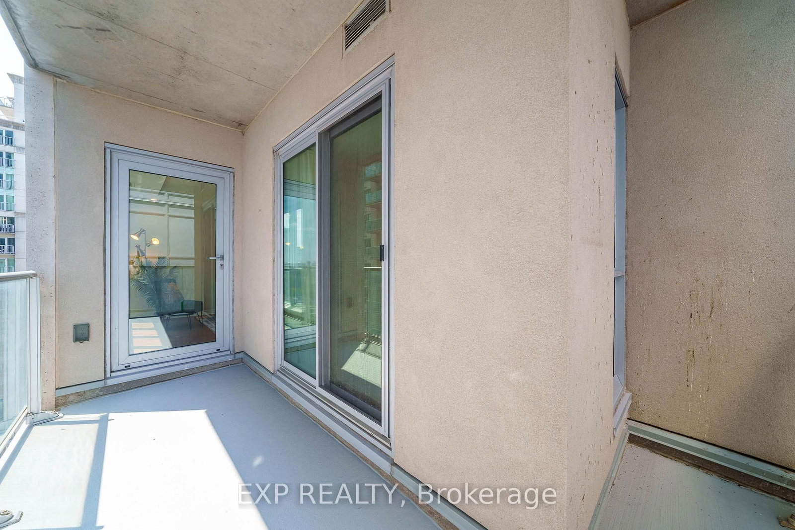242 Rideau Street • #1906 • Ottawa, ON photo 15