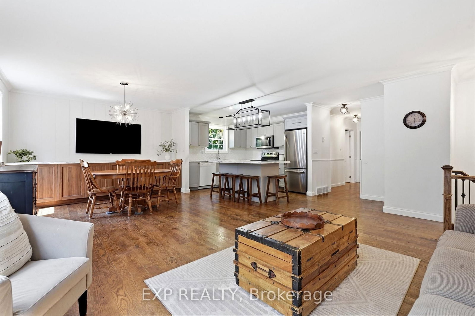 72 Crestlynn Crescent • Norfolk, ON photo 8