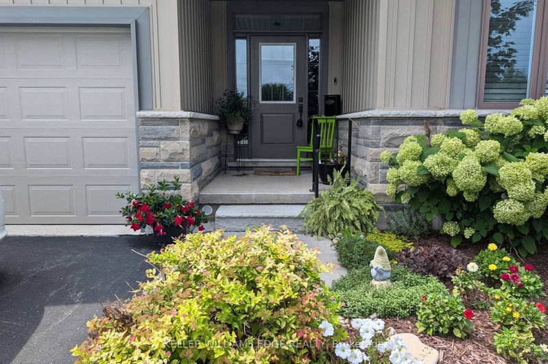 7 - 250 Hostetler Road